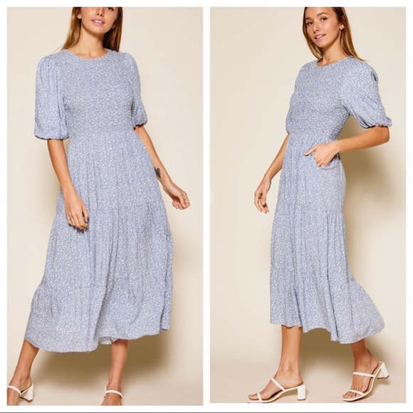 01 Most Fabulous Puff Half Sleeve Floral Smocked Midi Dress - Picture 3 of 4